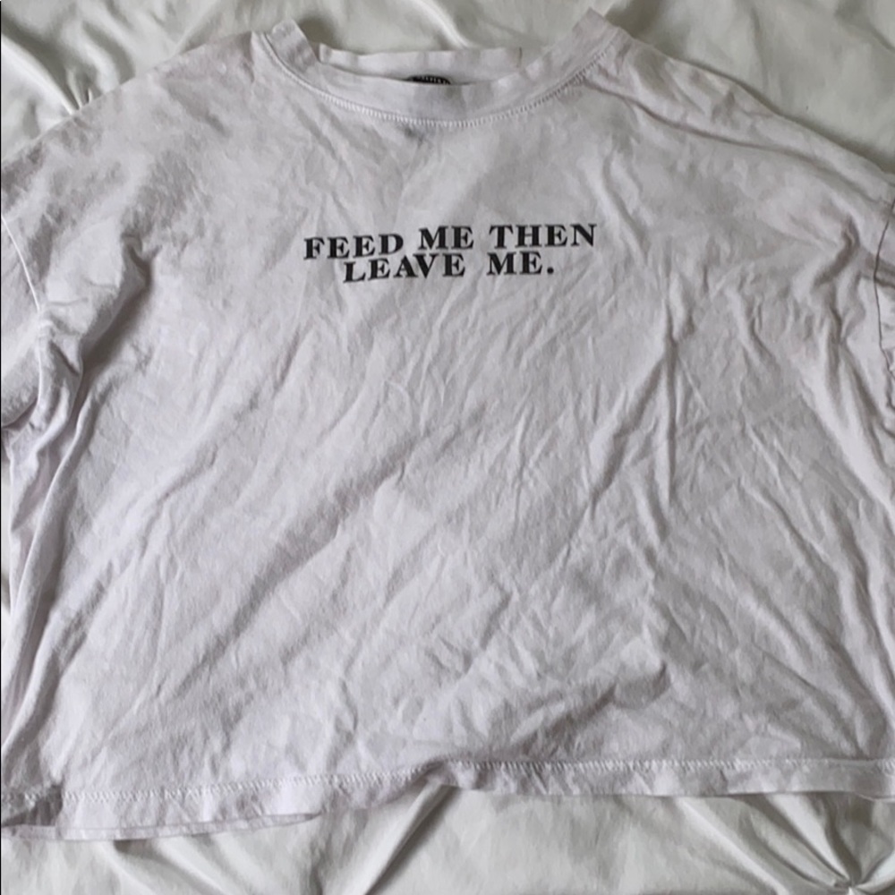 White graphic t-shirt 🔥🔥